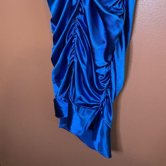 David’s Bridal Jules and Cleo Ruched Stretch Satin Mini Dress Womens Size 0 - Picture 10 of 11